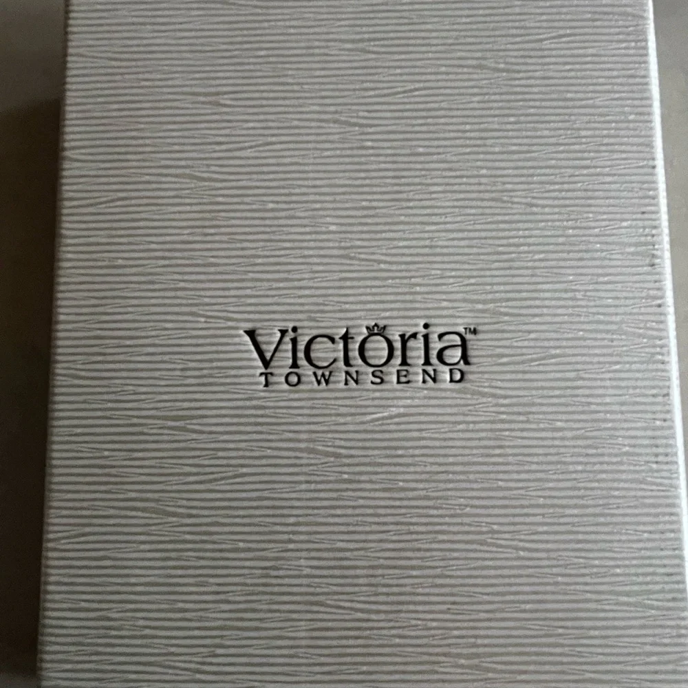 New Victoria Townsend 1 CT TW Genuine Rose Cut Diamond Silver Necklace $400